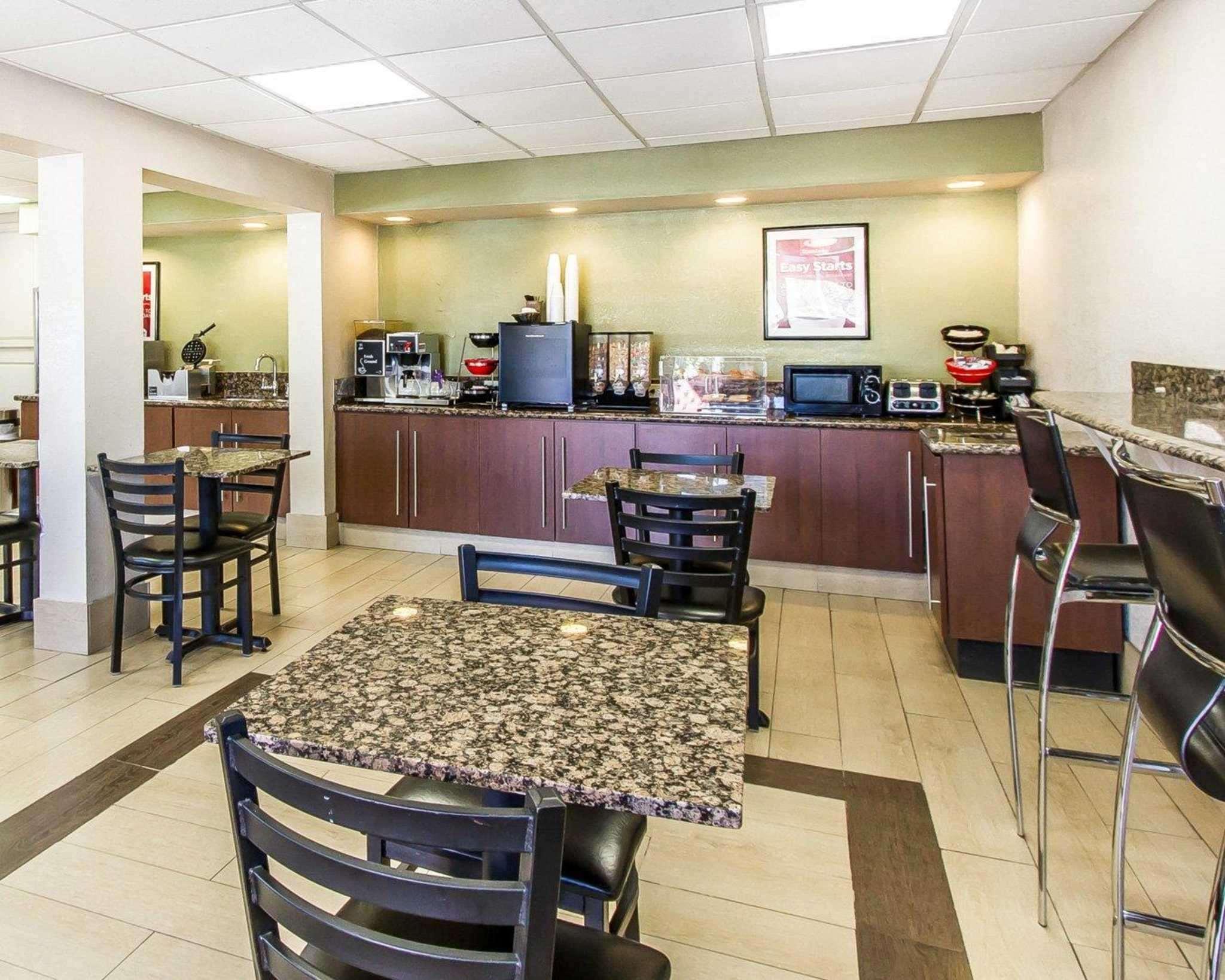 Econo Lodge Inn & Suites Near Bricktown Oklahoma Dış mekan fotoğraf